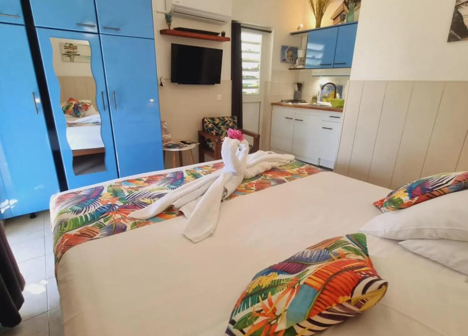 Gites Kaladja Port-Louis Apartment